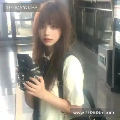 杨蕾凤